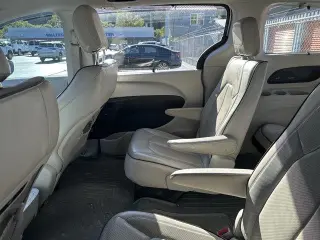 Chrysler Pacifica 2020 Limited 4dr Mini-Van