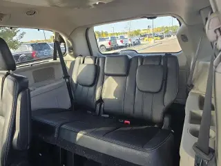 Chrysler Town and Country 2016 Touring-L 4dr Mini-Van