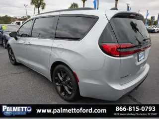 Chrysler Pacifica 2026 Select 4dr Mini-Van