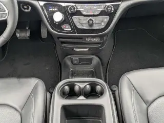 Chrysler Pacifica 2025 Select 4dr Mini-Van