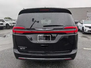 Chrysler Pacifica 2025 Select 4dr Mini-Van