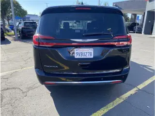 Chrysler Pacifica 2024 Touring L 4dr Mini-Van
