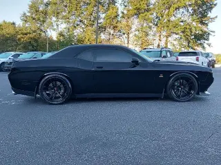 Dodge Challenger 2016 R/T Scat Pack 2dr Coupe