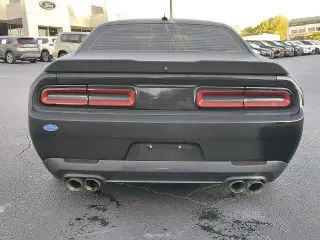 Dodge Challenger 2016 R/T Scat Pack 2dr Coupe