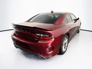 Dodge Charger 2022 R/T 4dr Sedán