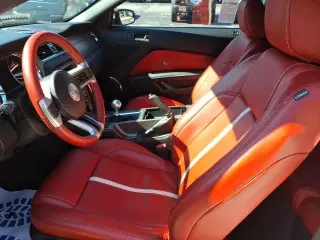 Ford Mustang 2011 GT Premium 2dr Fastback