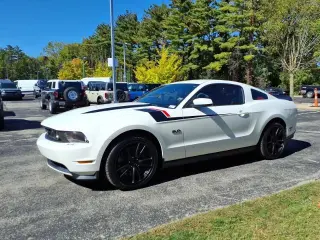 Ford Mustang 2011 GT Premium 2dr Fastback