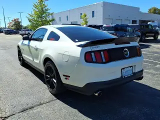 Ford Mustang 2011 GT Premium 2dr Fastback