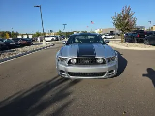 Ford Mustang 2014 GT Premium 2d Fastback
