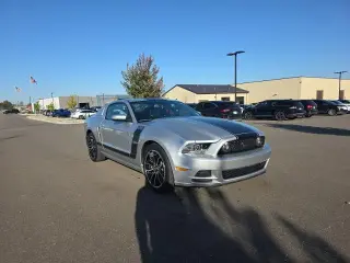 Ford Mustang 2014 GT Premium 2d Fastback