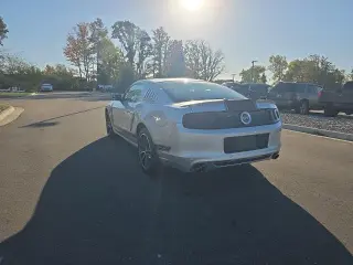 Ford Mustang 2014 GT Premium 2d Fastback