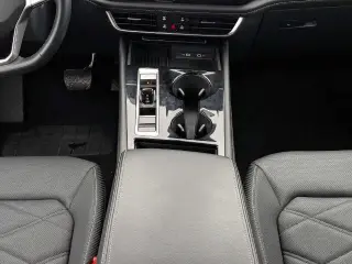 Volkswagen Atlas Cross Sport 2025 SE 4dr SUV w/Technology