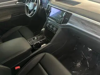 Volkswagen Atlas Cross Sport 2022 SE 4dr SUV con Tecnología
