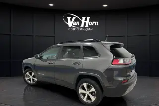 2022 Jeep Cherokee