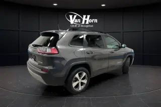2022 Jeep Cherokee