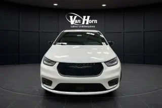 2024 Chrysler Pacifica Hybrid