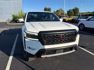 Nissan Frontier 2024 4x4 PRO-4X 4dr Crew Cab 5 ft. SB