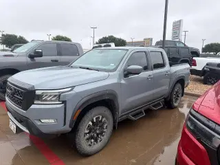 Nissan Frontier 2023 4x4 S 4dr Cabina Tripulación 5 pies SB