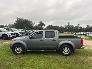 Nissan Frontier 2018 4x2 SV 4dr Crew Cab 5 ft. SB 5A