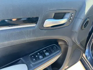 2018 Chrysler 300