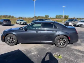 2018 Chrysler 300