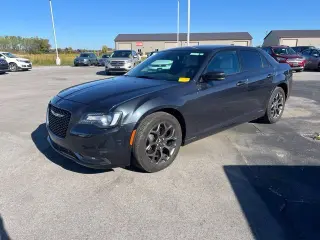 2018 Chrysler 300