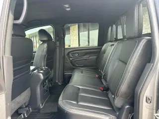 Nissan Titan 2018 4x4 S 4dr Crew Cab