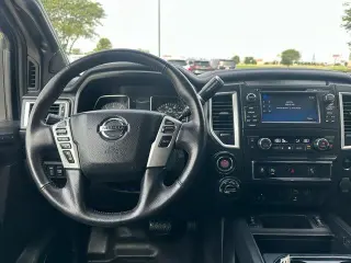 Nissan Titan 2018 4x4 S 4dr Crew Cab