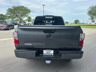 Nissan Titan 2018 4x4 S 4dr Crew Cab