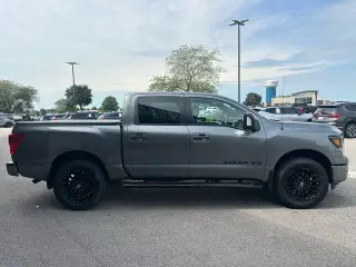 Nissan Titan 2018 4x4 S 4dr Crew Cab