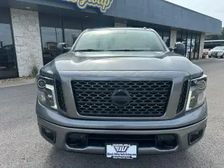 Nissan Titan 2018 4x4 S 4dr Crew Cab