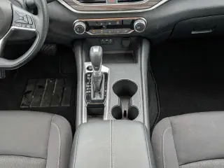 Nissan Altima 2026 2.5 SV 4dr Sedán