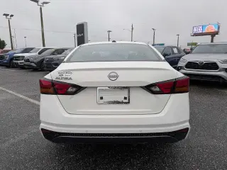 Nissan Altima 2026 2.5 SV 4dr Sedán