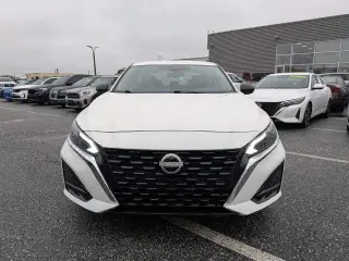 Nissan Altima 2026 2.5 SV 4dr Sedán