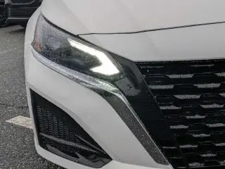 Nissan Altima 2026 2.5 SV 4dr Sedán