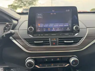 Nissan Altima 2024 2.5 SV 4dr Sedán