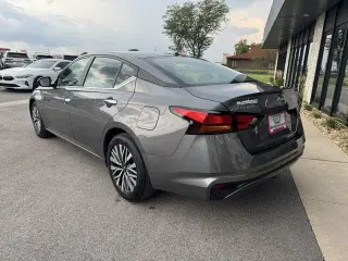 Nissan Altima 2024 2.5 SV 4dr Sedán