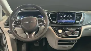 2024 Chrysler Pacifica Hybrid