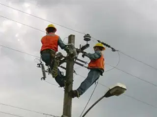 ELECTRICIDAD🏡305-305-5287