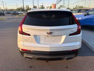 Cadillac XT4 2023 4x4 Premium Luxury 4dr Crossover
