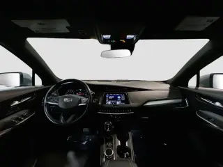 Cadillac XT4 2023 Premium Luxury 4puertas Crossover
