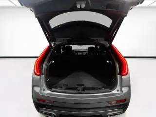 Cadillac XT4 2023 Premium Luxury 4puertas Crossover