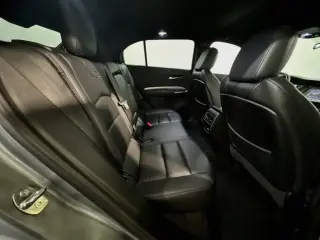 Cadillac XT4 2023 Premium Luxury 4puertas Crossover