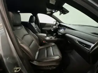 Cadillac XT4 2023 Premium Luxury 4puertas Crossover