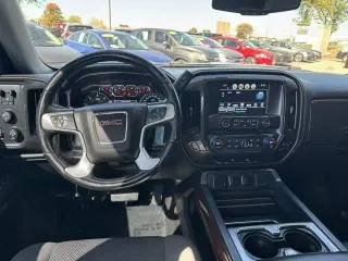 GMC Sierra 1500 2017 4x4 SLE 4puertas Doble Cabina 6.5 ft. SB