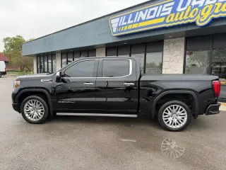GMC Sierra 1500 2019 4x4 Denali 4dr Crew Cab 5.8 ft. SB