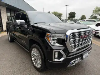 GMC Sierra 1500 2019 4x4 Denali 4dr Crew Cab 5.8 ft. SB