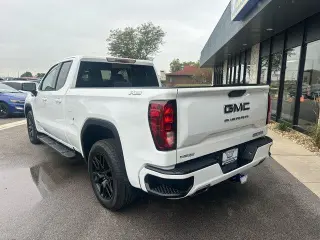 GMC Sierra 1500 2020 4x4 Elevation 4 puertas Doble Cabina 6.6 pies SB