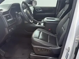 Chevrolet Suburban 2022 4x4 LT 4dr SUV