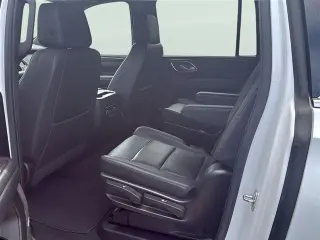 Chevrolet Suburban 2022 4x4 LT 4dr SUV